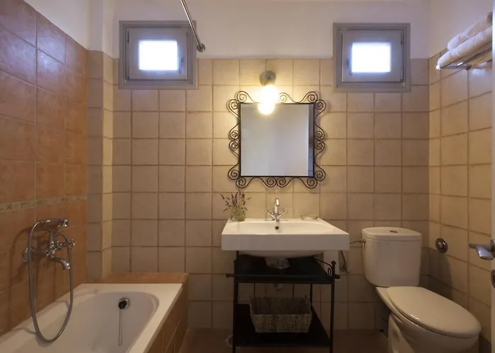 Kallisti Elia - Serene - Views, Nr Family Βίλα Νάουσα